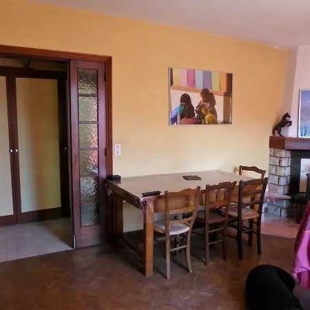 Apartment 6 Pers