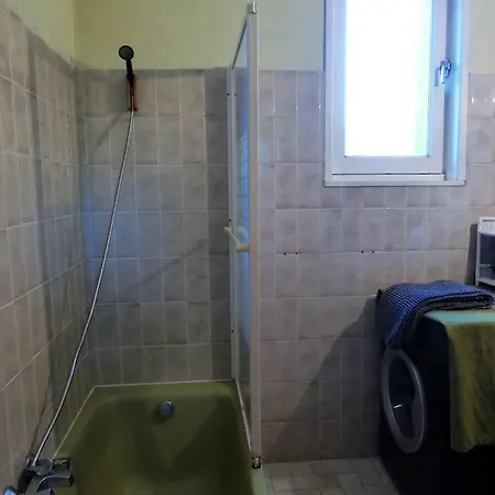 Apartment 6 Pers